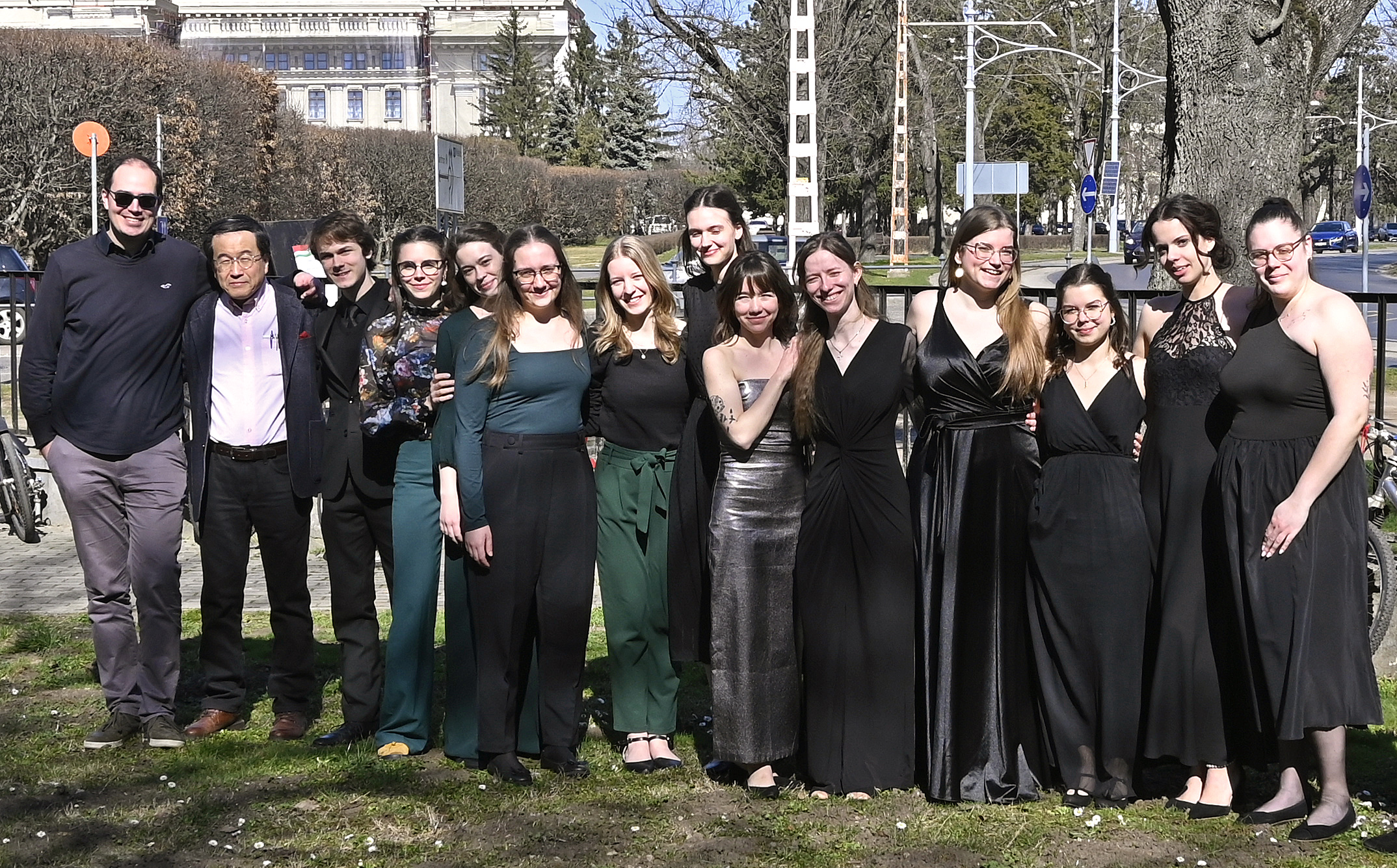 kamarazenei_sikerek (2).jpg